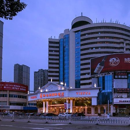 Vienna International Hotel Fenghua Zhongshan Road Εξωτερικό φωτογραφία